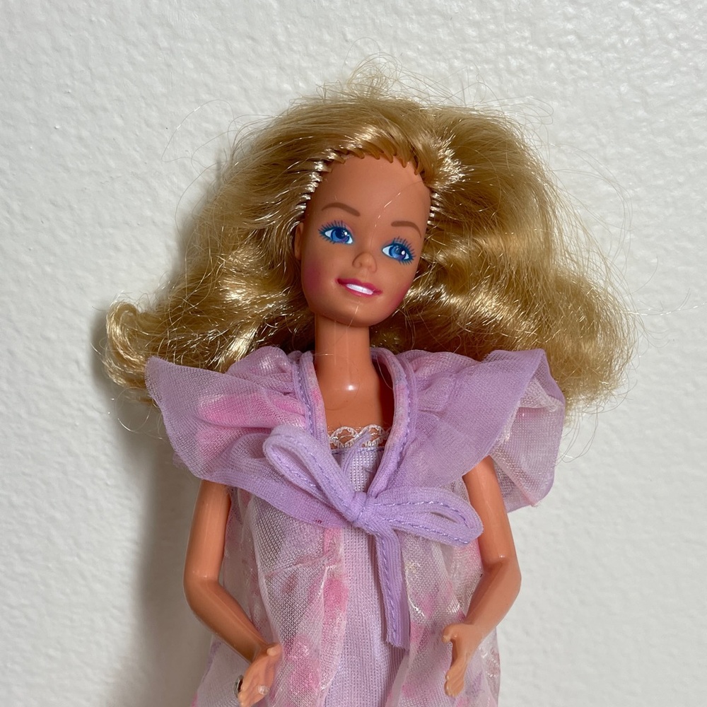 Dreamtime Barbie Doll with Accessories - Picture 2 of 4